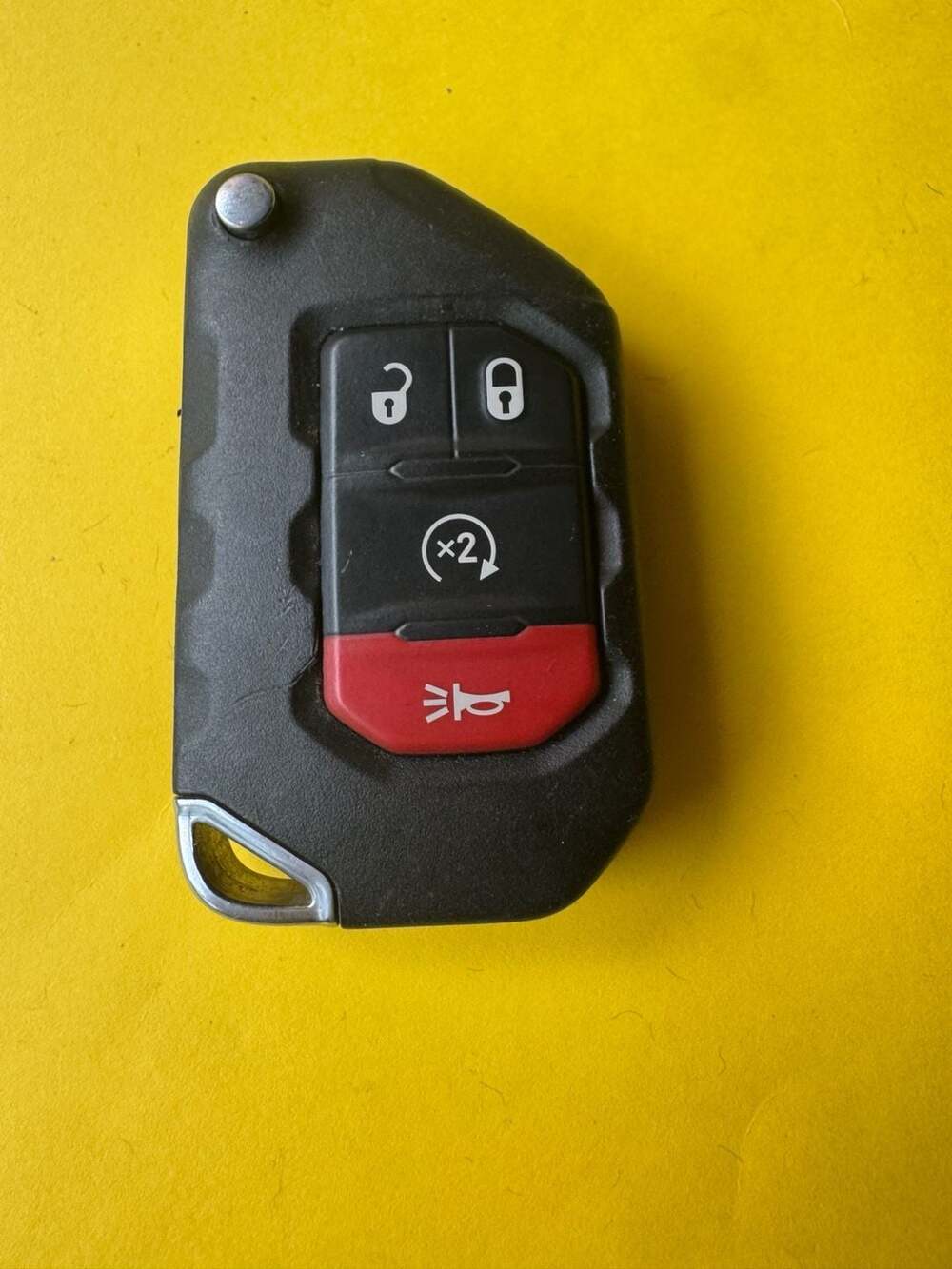 Jeep Wrangler Gladiator 4-Button Flip Remote Key Fob 2019 Weangler
